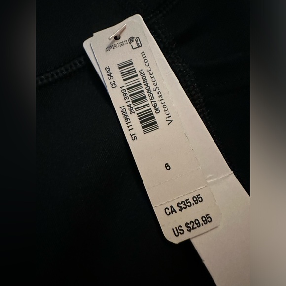 NWT Victoria’s Secret On Point Flow Bike Short Black Size 6 - Picture 3 of 9